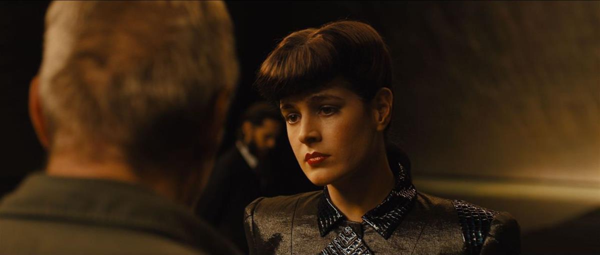 A digital double was used to recreate Sean Young’s Rachel in “Blade Runner 2049” (2017) directed by Denis Villeneuve. Cr: Warner Bros.