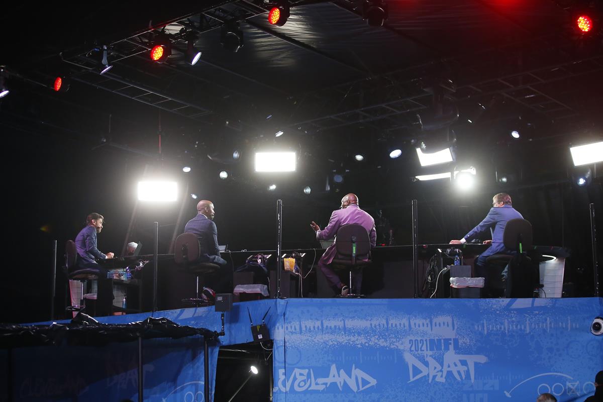 Mike Greenberg, Louis Riddick, Booger McFarland and Mel Kiper Jr on the ESPN set during the 2021 NFL Draft. Cr: Phil Ellsworth/ESPN Images