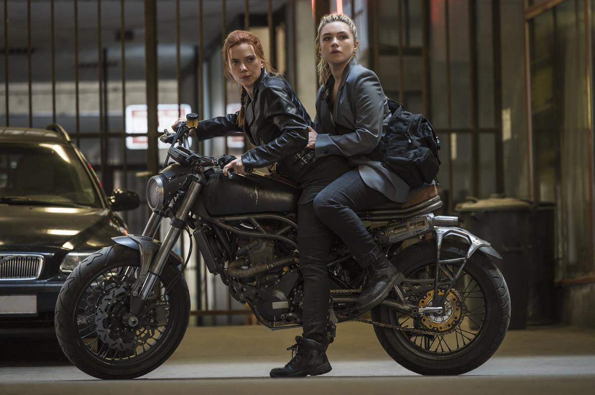 Scarlett Johansson as Natasha Romanoff/Black Widow and Florence Pugh as Yelena Belova/Black Widow in Marvel’s “Black Widow.” Cr: Marvel Studios