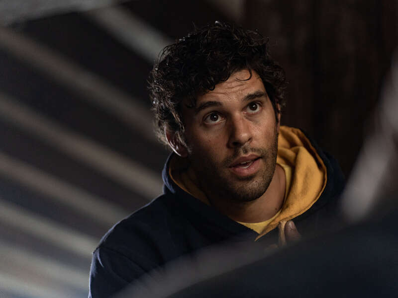 Steven Krueger as Ben Scott in season 1 episode 6 of “Yellowjackets.” Cr: Showtime