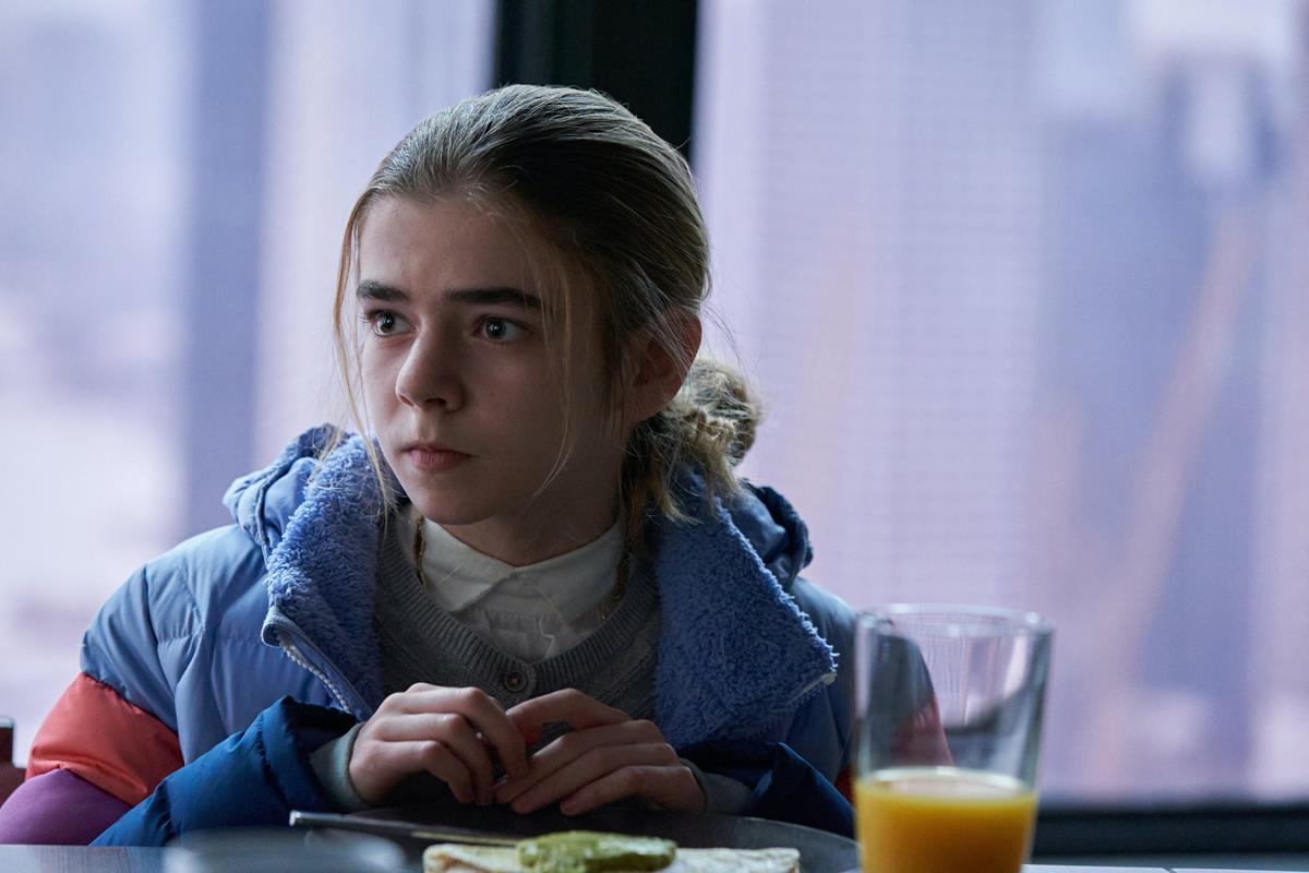 Matilda Lawler as Young Kirsten in season 1 episode 7 of “Stations Eleven.” Cr: Warner Media