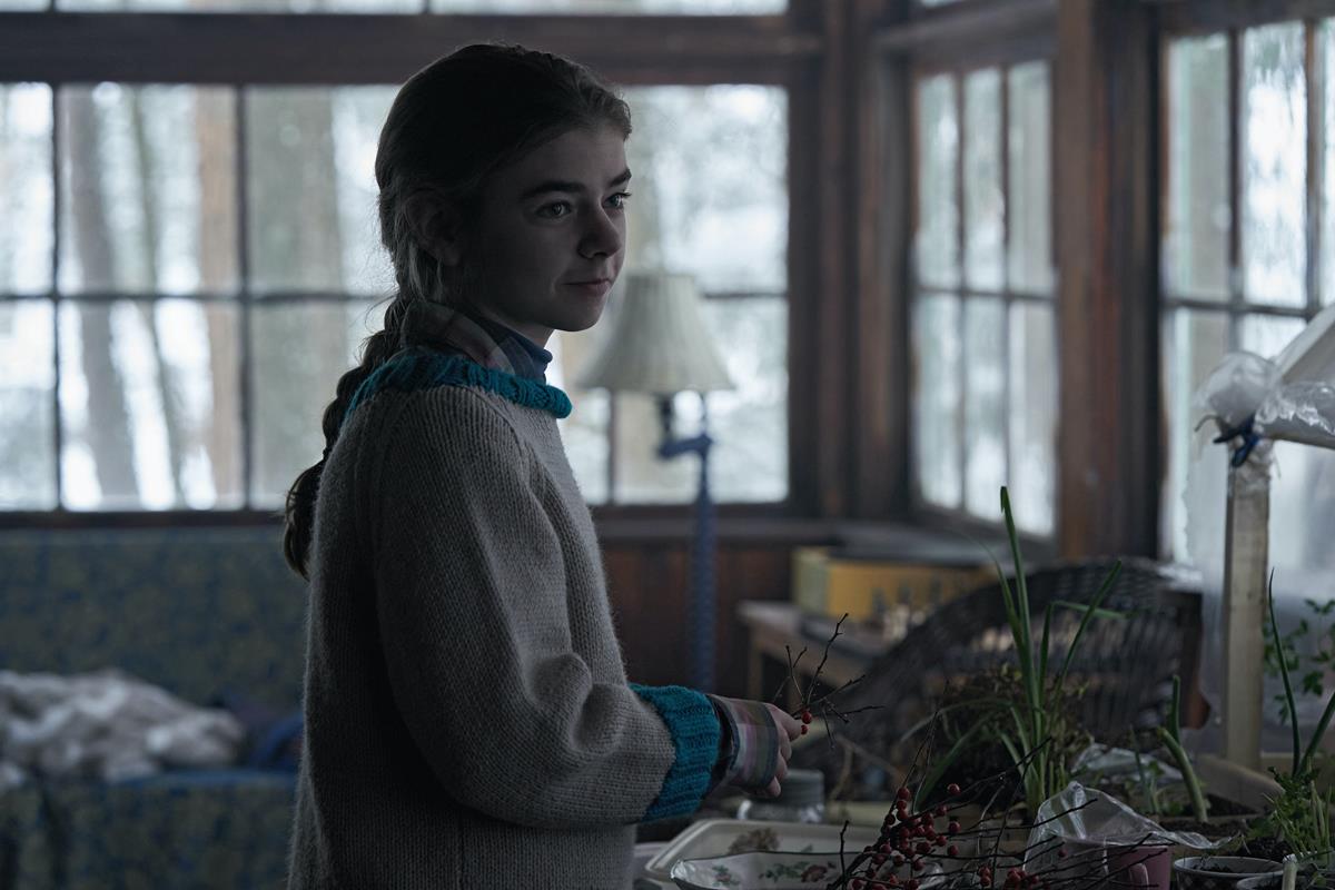 Matilda Lawler as Young Kirsten in season 1 episode 9 of “Stations Eleven.” Cr: Warner Media