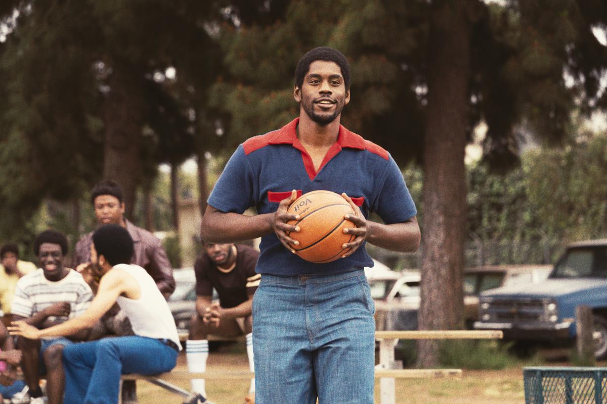 Quincy Isaiah as Magic Johnson in season 1 episode 2 of “Winning Time: The Rise of the Lakers Dynasty.” Cr: Warrick Page/Warner Media