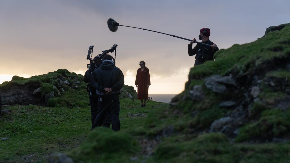 Kerry Condon on the set of “The Banshees of Inisherin.” Cr: Jonathan Hession/Searchlight Pictures