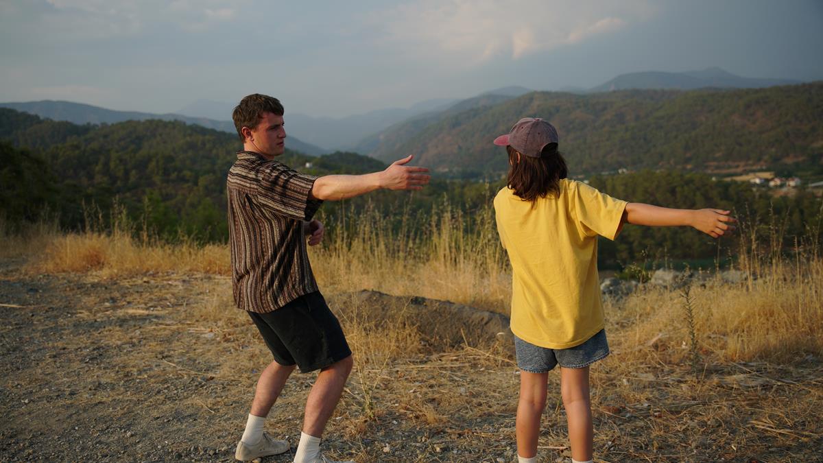 Frankie Corio as Sophie and Paul Mescal as Calum in writer-director Charlotte Wells’ debut feature, “Aftersun.” Cr: A24