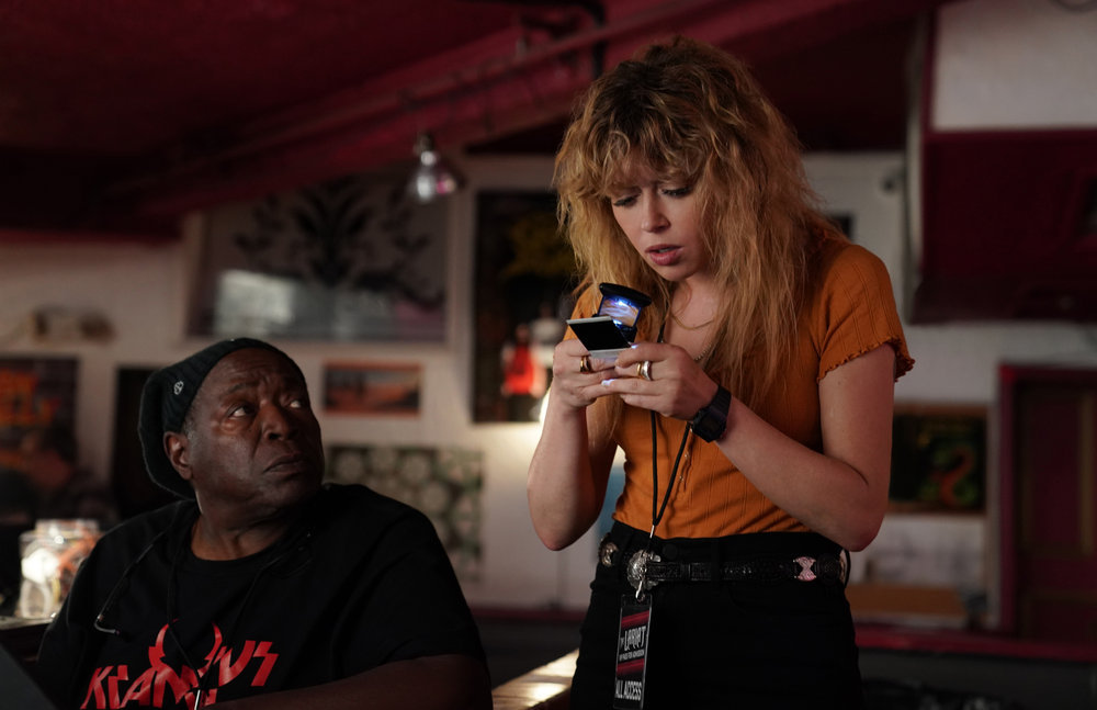 Chuck Cooper as Deuteronomy and Natasha Lyonne as Charlie Cale in “Poker Face.” Cr: Sara Shatz/Peacock