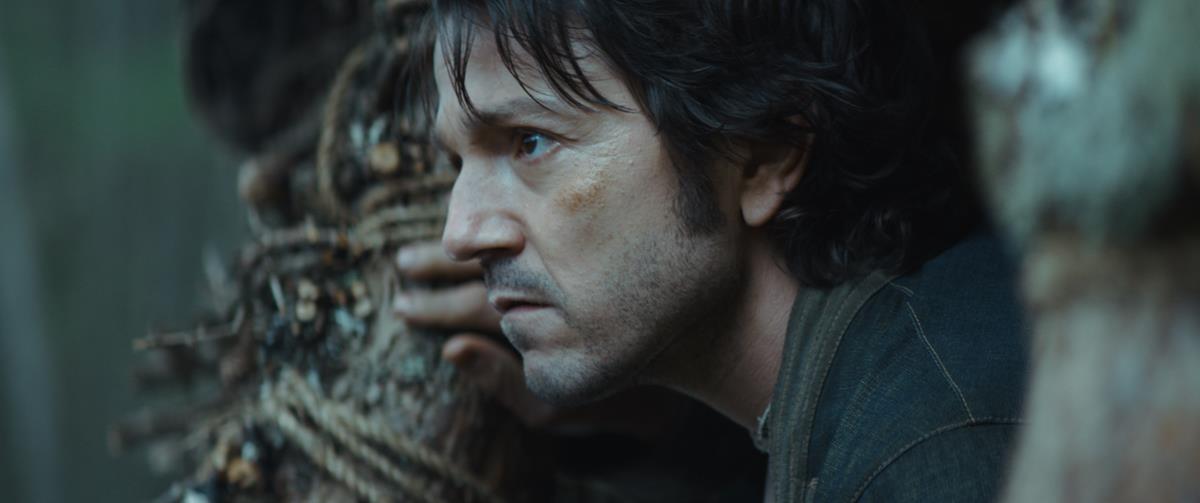 Diego Luna as Cassian Andor in “Andor.” Cr: Disney+